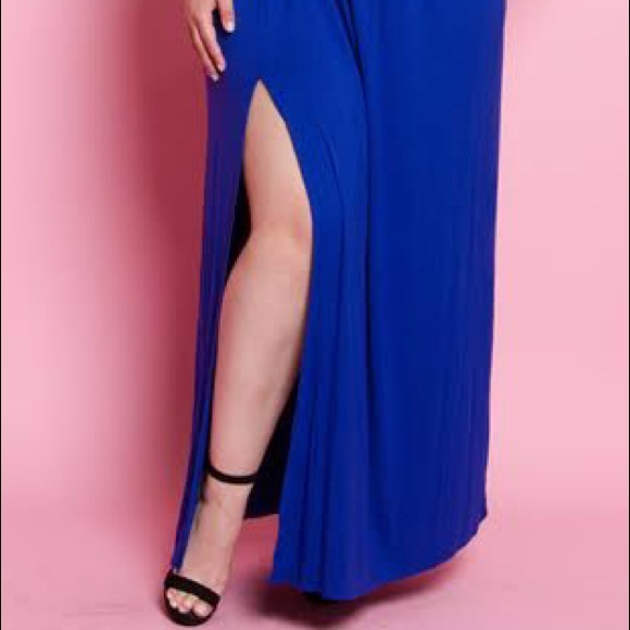 New Plus Size off The Shoulder Maxi Dress - Picture 5 of 6